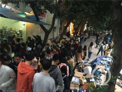 双十一过后 快递包裹“攻陷”重庆各大高校