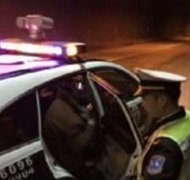 尴尬了word哥 男子跑进高速隧道“躲”大雾