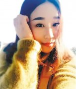 月入过万美女来征友 网友调侃一般养不起