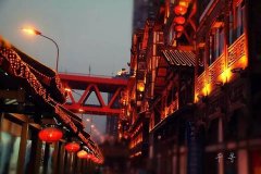 重庆​版《成都》刷爆朋友圈！​