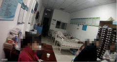 陪闺蜜喝酒散心 结果差点喝出人命