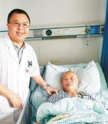 重庆六旬大爷吞下3厘米鱼刺戳穿小肠