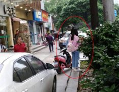 重庆两个14岁女孩失联6天 80余名警察找回她们