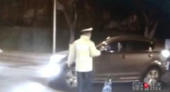 司机轻信茶能解酒 结局很尴尬