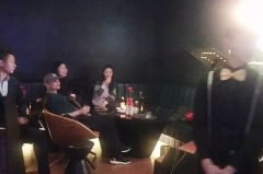 马云昨晚在江北九街 点了这三首歌